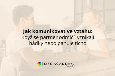Jak komunikovat ve vztahu: Když se partner odmlčí, vznikají hádky nebo panuje ticho